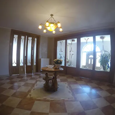 فندق مبيت وإفطار Casa Edwin كونستانتا